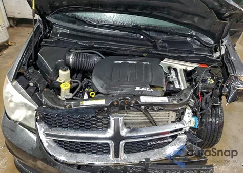 2012 Dodge Grand Caravan Crew z USA, uszkodzony, nr VIN 2C4RDGDG1CR198352